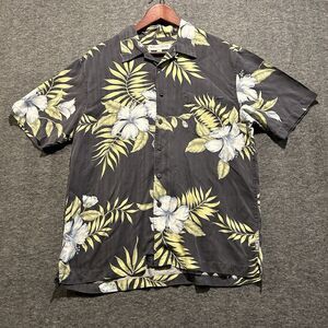 Quick Silver Edition Floral Hawaiian Short Sleeve‎ Shirt Size M Comfort Fit